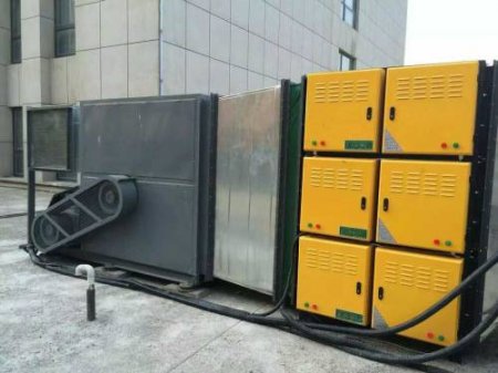 天津淬火油槽、回火设备油烟净化器安装实例
